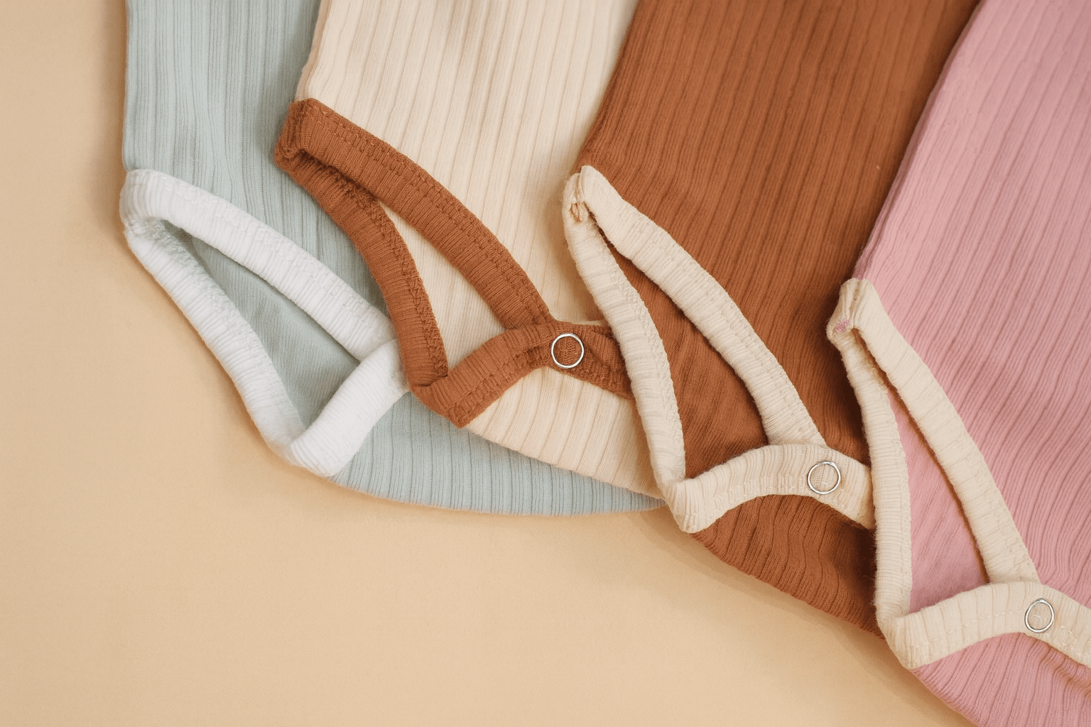 ChatGPT Image 22_23_51 27 thg 8, 2025-min