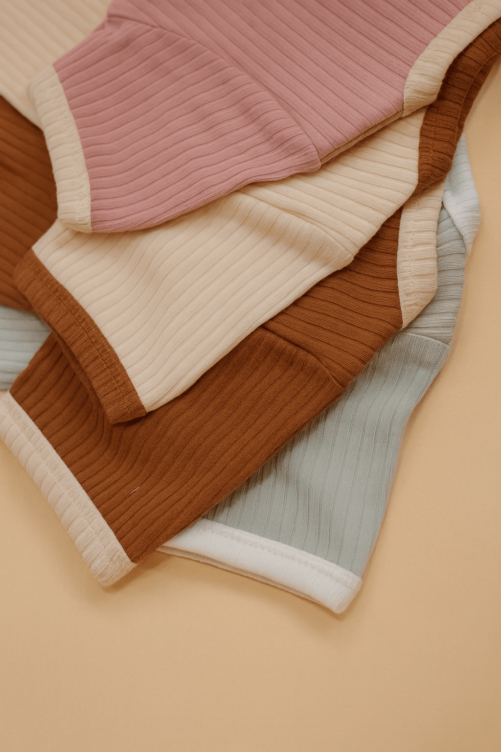 ChatGPT Image 22_26_53 27 thg 8, 2025-min