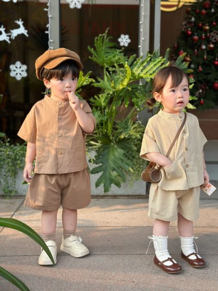 Bộ áo kèm quần Warm Tones chất vải cotton nhẹ nhàng dành cho bé trai và bé gái