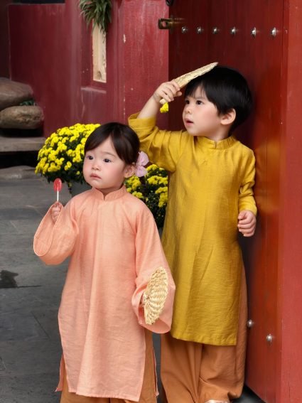 Áo dài Sắc Xuân tơ đũi cam sữa - vàng nắng cho bé trai và bé gái