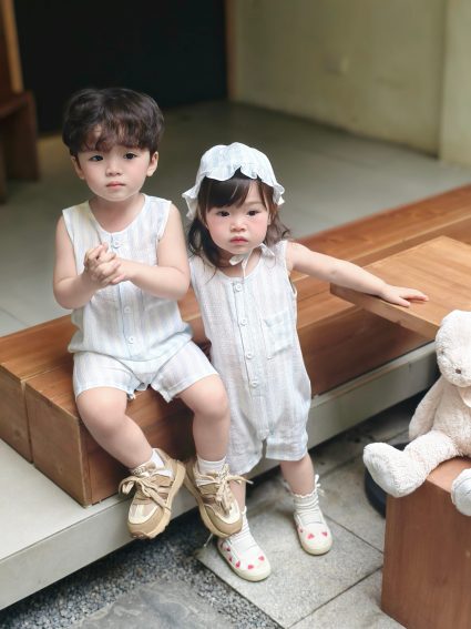 Bộ liền thân Soft Hug (kèm nón) chất vải tơ siêu mềm mại cho bé trai và bé gái